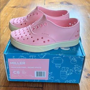 Native Miller princess pink / bone white size 8